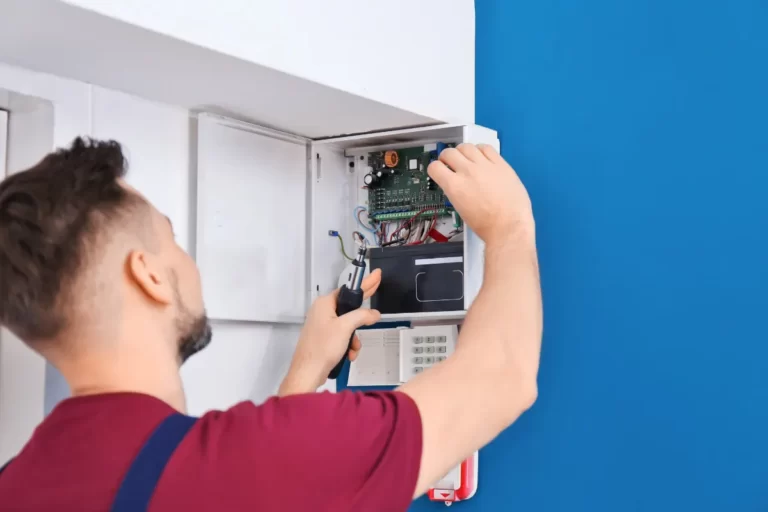 Come installare un allarme casa senza fili in 5 semplici passaggi